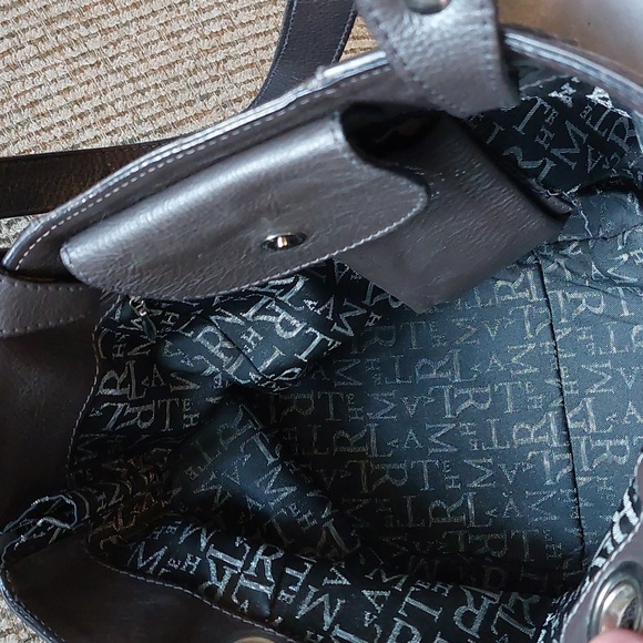 Lamarthe Leather Handbag - Picture 8 of 10